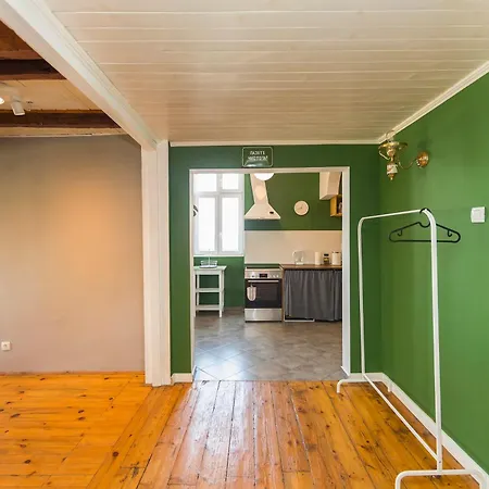 Cozy Family Loft At Women's Market